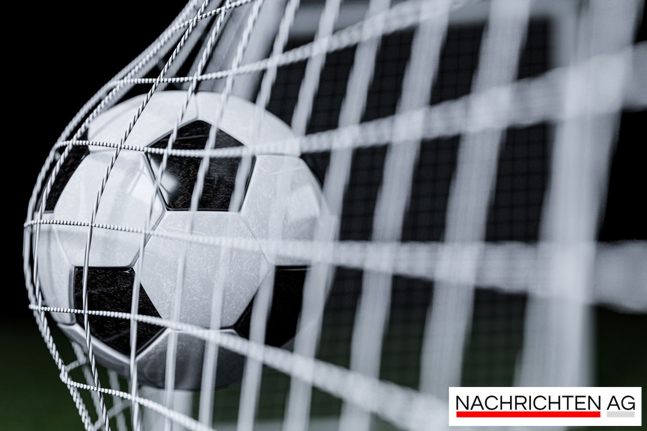 <ol>
<li>FC Köln: Kwasniok vor Trainerwechsel – Einigung mit Paderborn naht!</li>
</ol>
