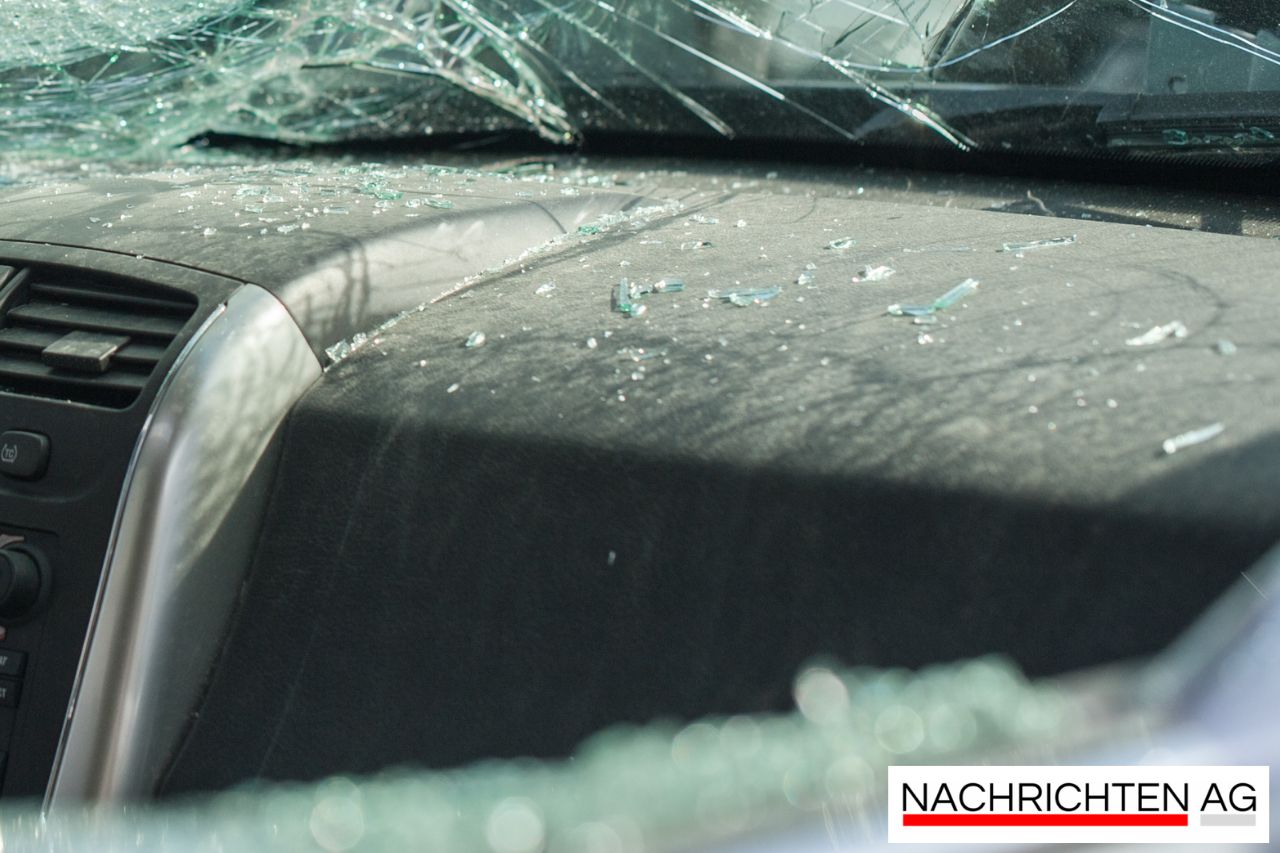 Unbekannter beschädigt Honda in Böblingen und haut ab – Zeugen gesucht!
